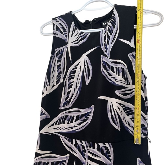 DKNY printed leaf sleeveless jumpsuit romper zip stretch summer women’s 8 medium - Picture 5 of 16